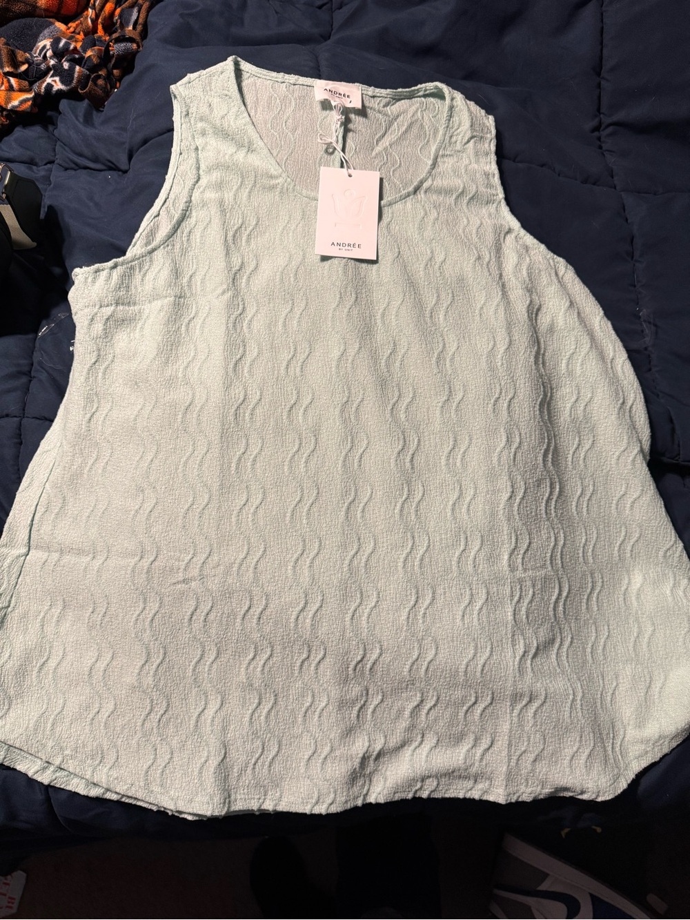 Andree by Unit Oversized Light Mint Textured Scoop Neck Tank - Size L